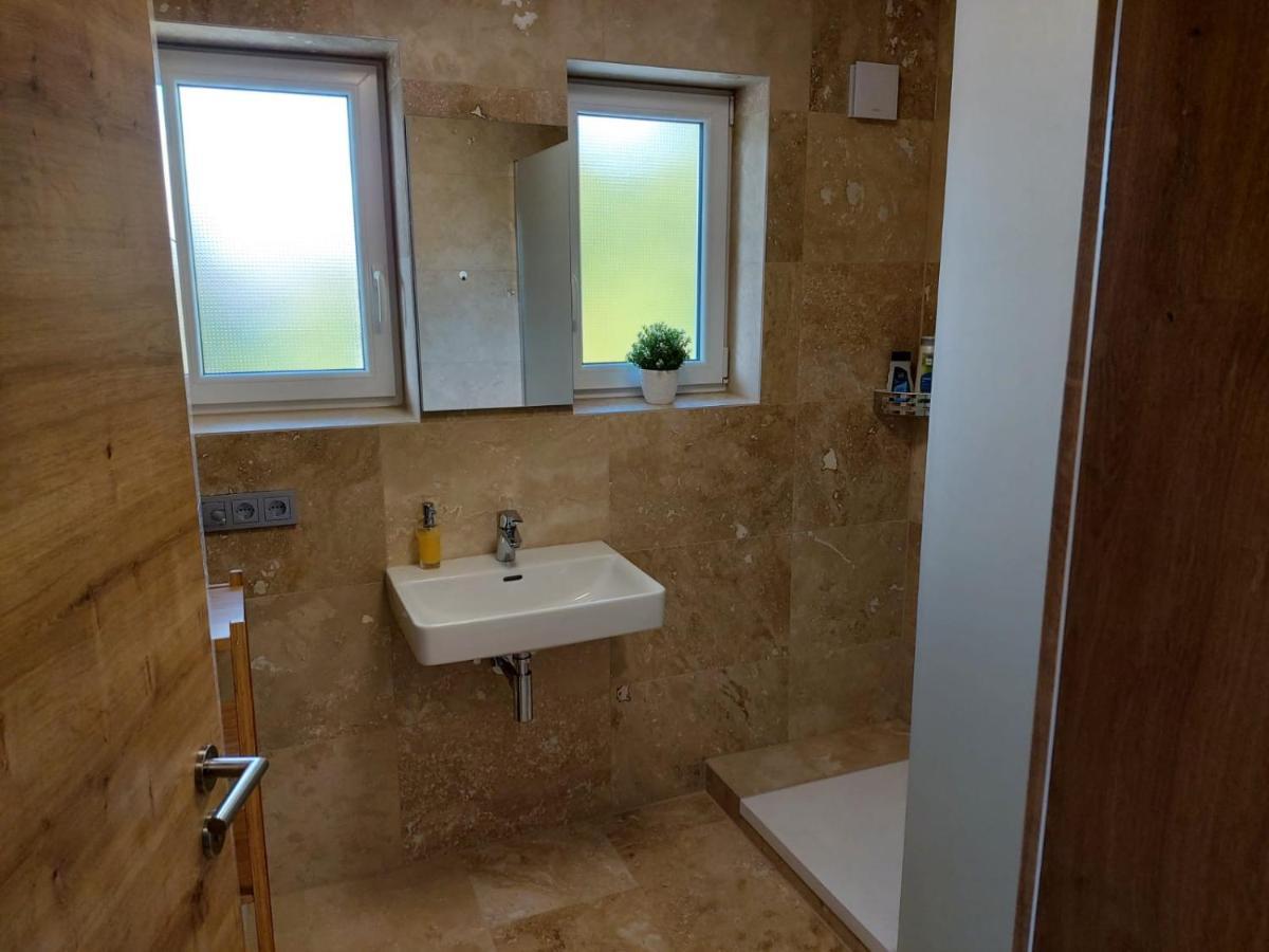 Ferienhaus Giulia In Guenzburg Ideal Fuer 2 Familien Extérieur photo