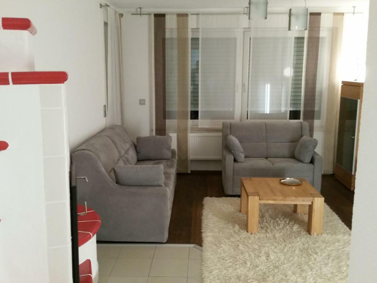 Ferienhaus Giulia In Guenzburg Ideal Fuer 2 Familien Extérieur photo
