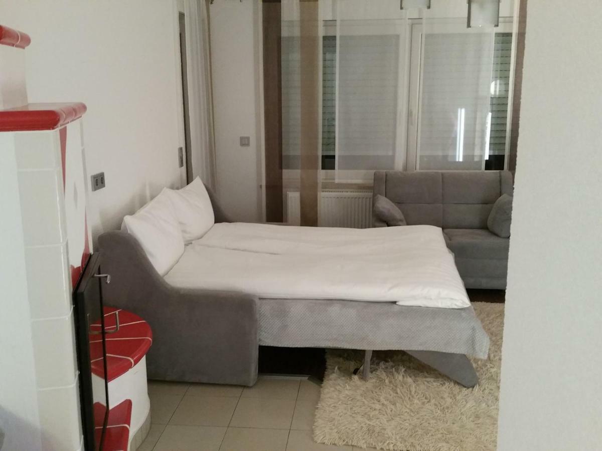 Ferienhaus Giulia In Guenzburg Ideal Fuer 2 Familien Extérieur photo