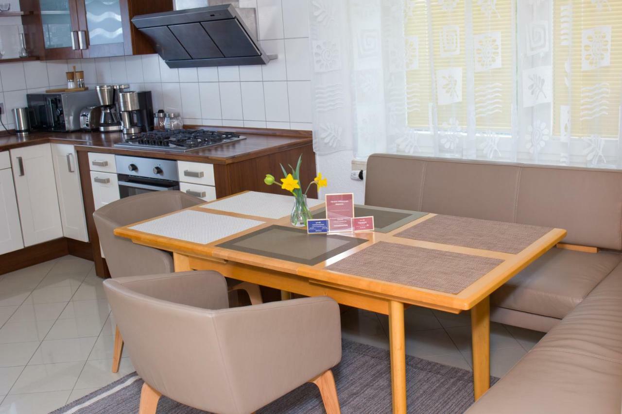 Ferienhaus Giulia In Guenzburg Ideal Fuer 2 Familien Extérieur photo